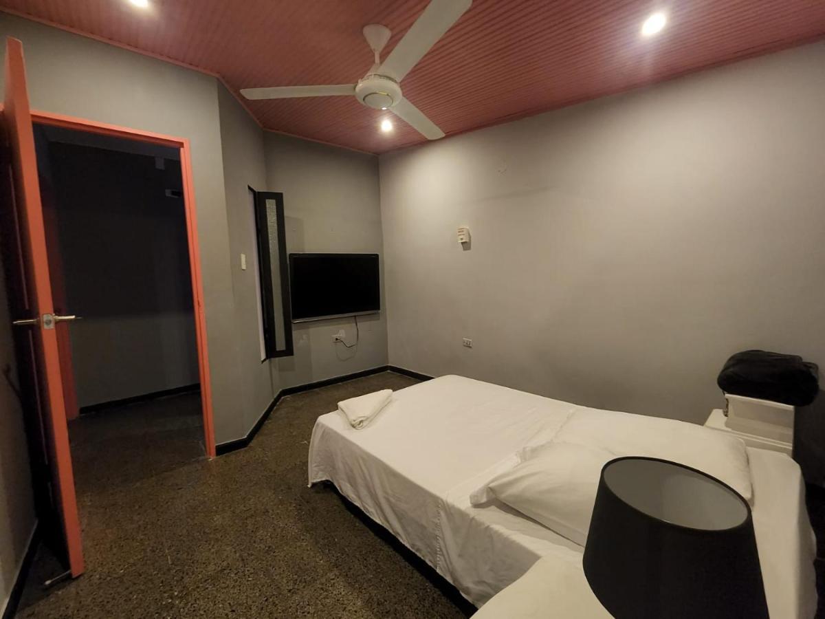Fardo Hotel Boutique En Ibague - Zona G - Recepcion Digital 24H Εξωτερικό φωτογραφία
